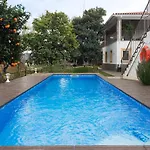 Casa De Santo Antao - *