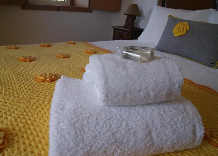 Casa De Santo Antao - * Padroes (Coimbra)