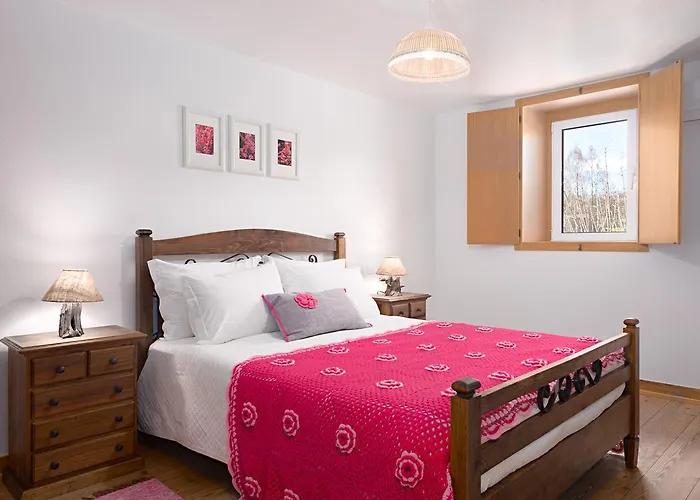 Country house Casa De Santo Antao - *