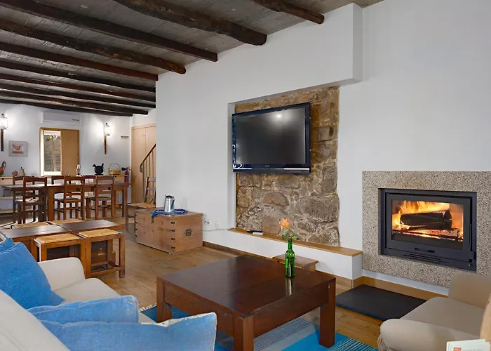 Country house Casa De Santo Antao - *