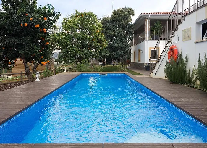 Casa De Santo Antao - *